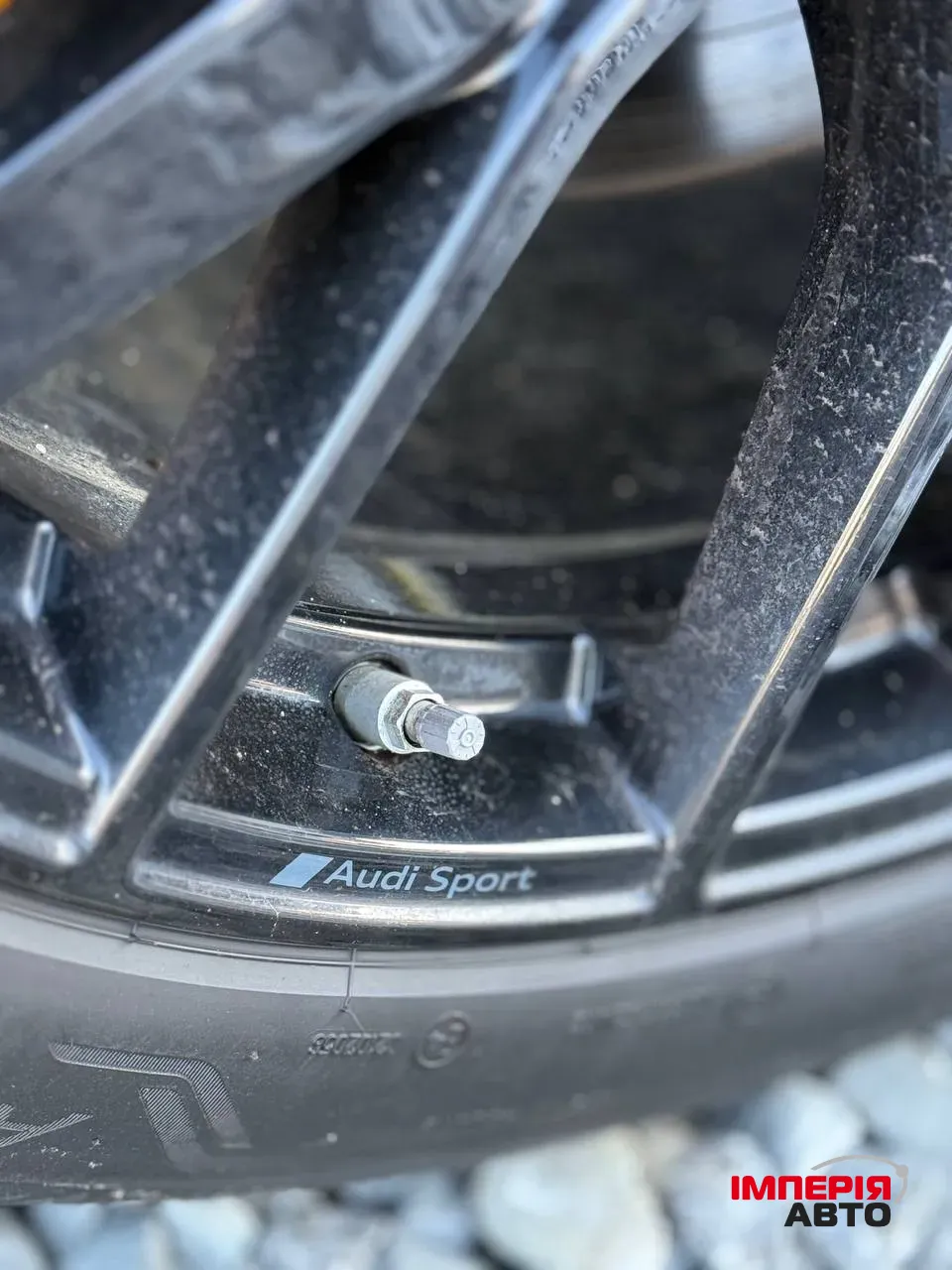 Audi e-tron - фото 34