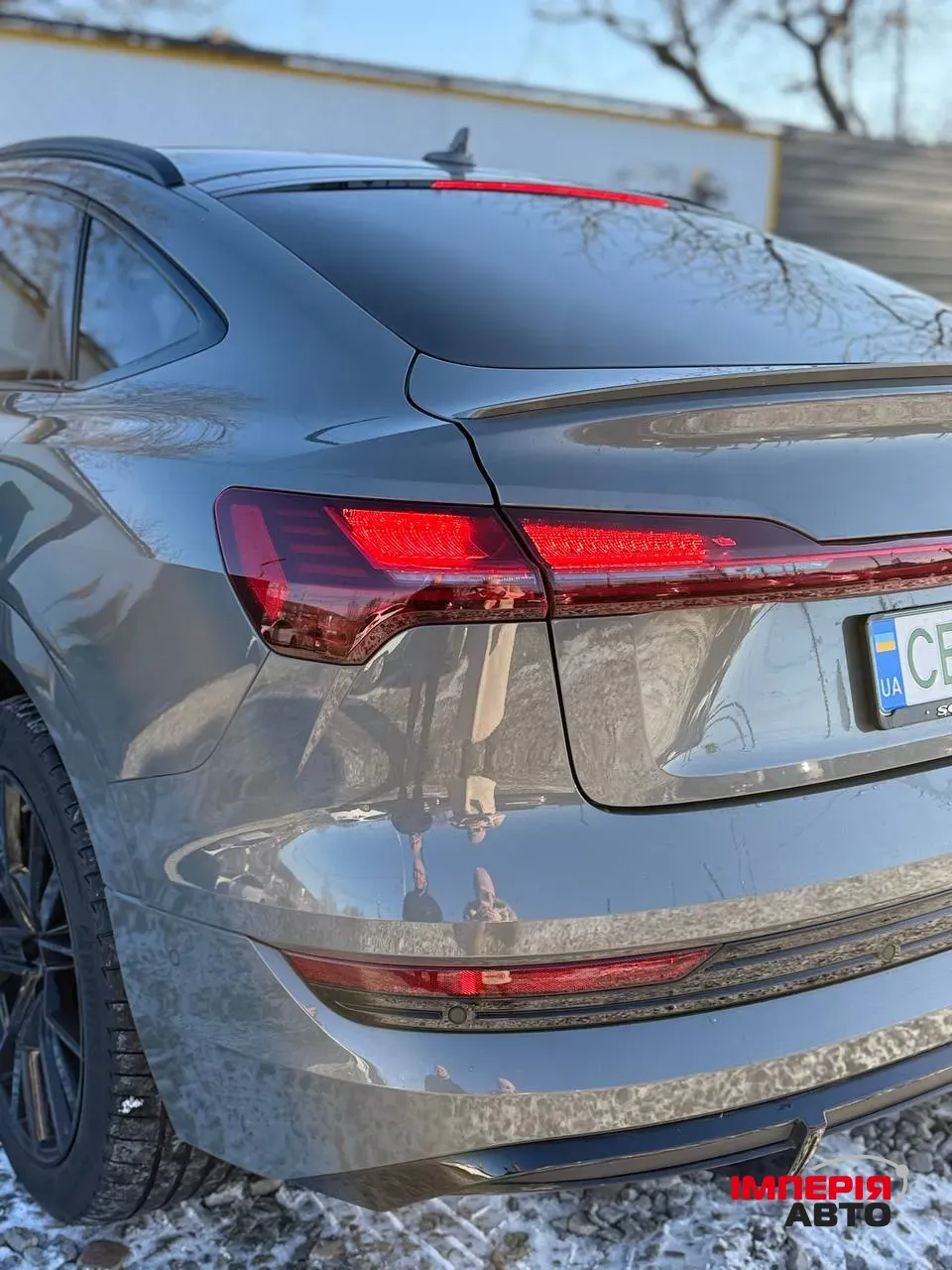 Audi e-tron - фото 28