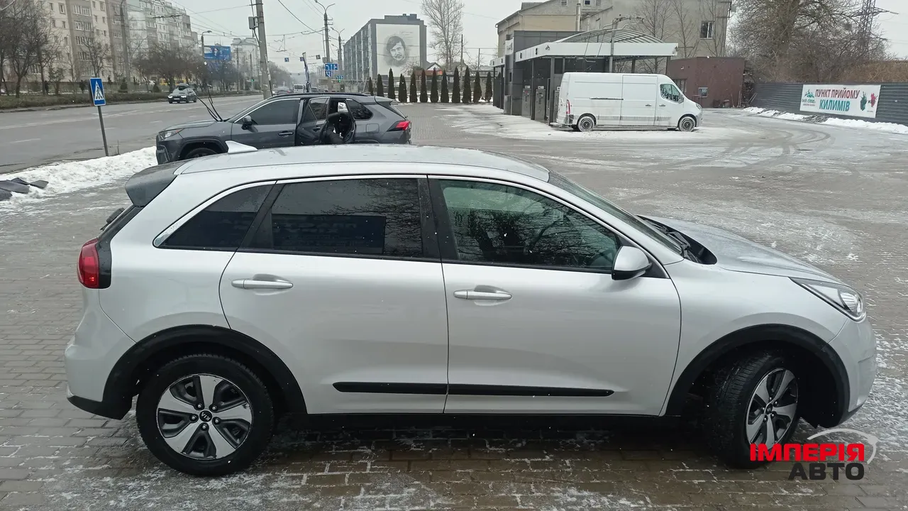 Kia Niro - фото 2