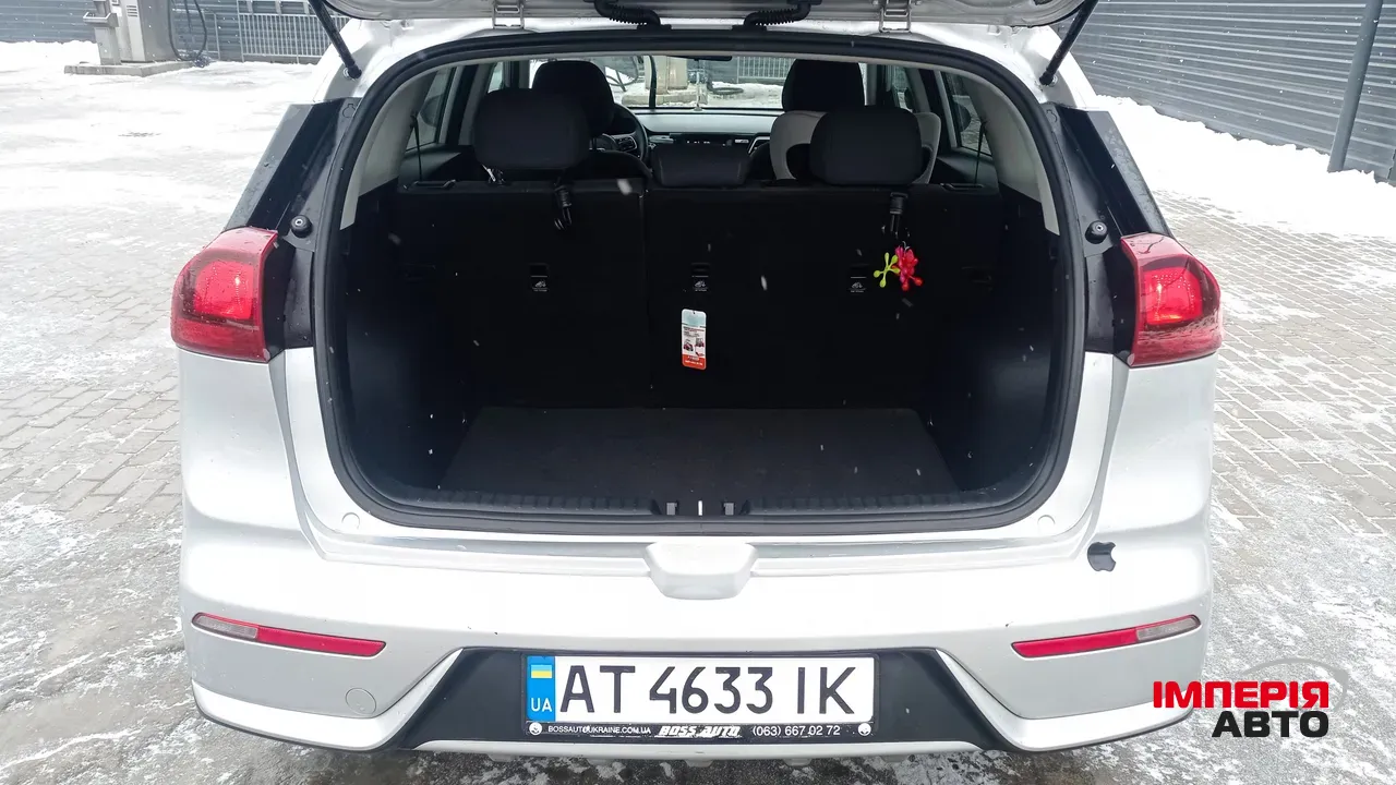 Kia Niro - фото 11