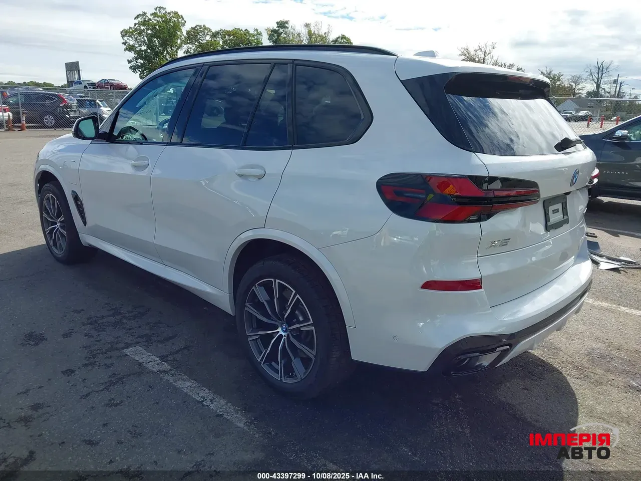 BMW X5 - фото 2