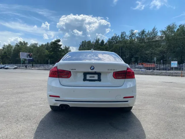 BMW 3 серії - фото 3