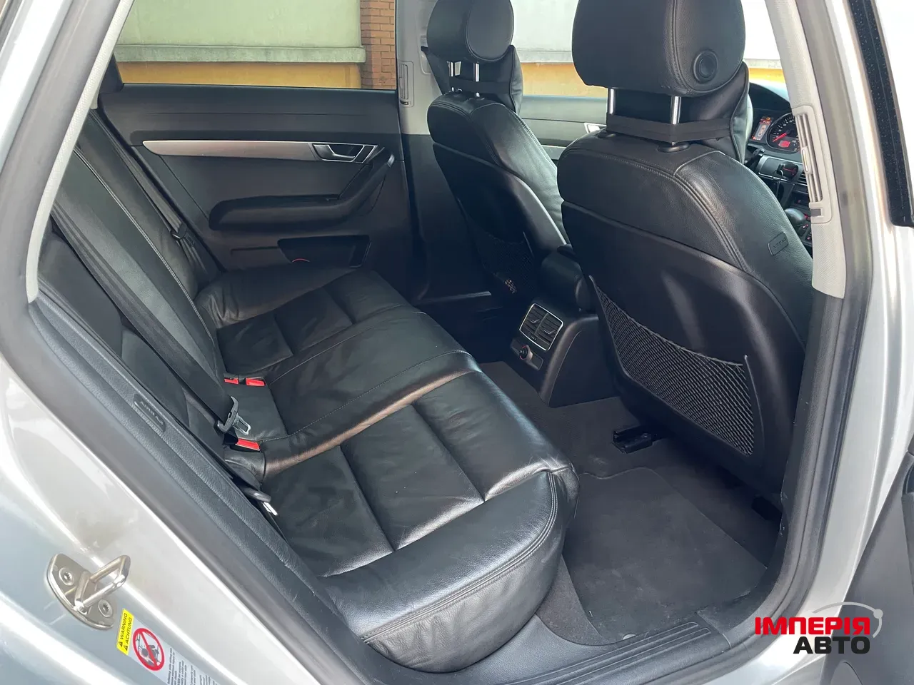 Audi A6 - фото 29