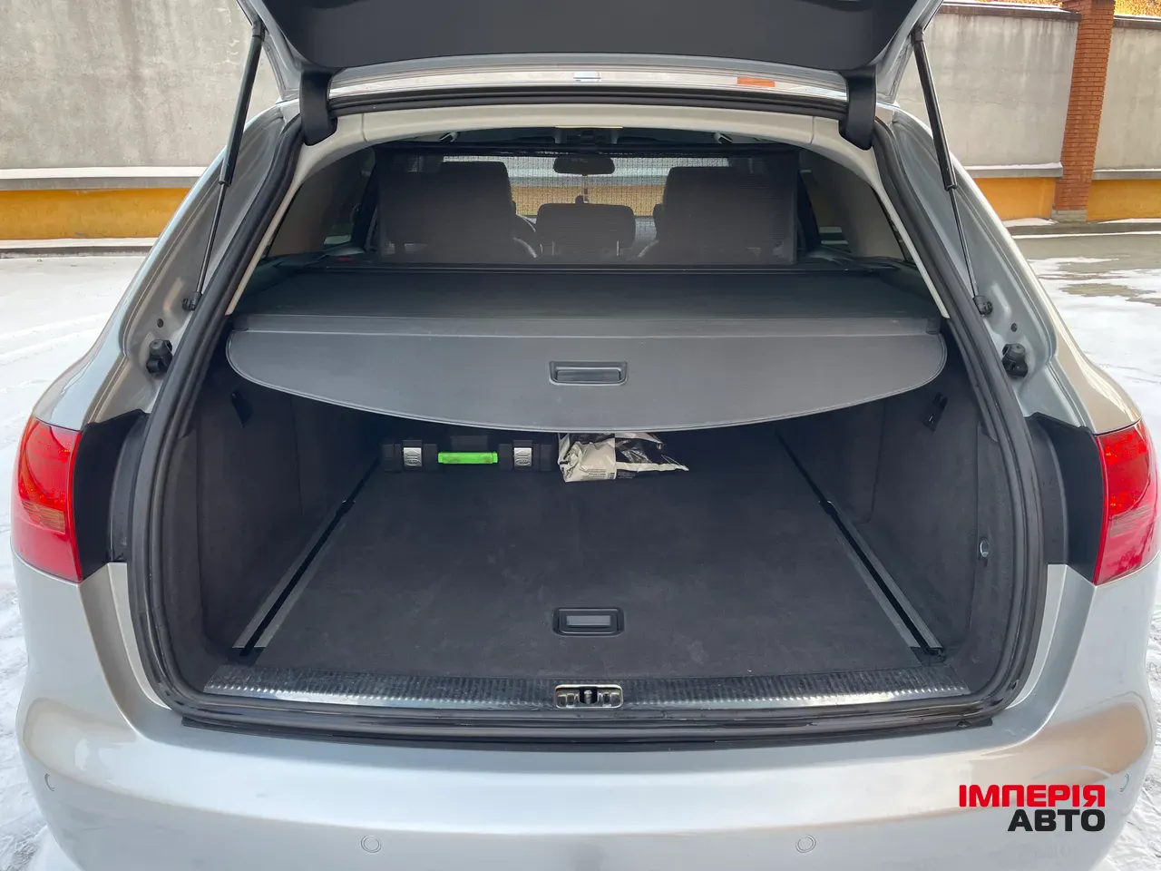 Audi A6 - фото 32