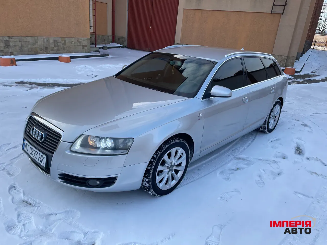 Audi A6 - фото 12