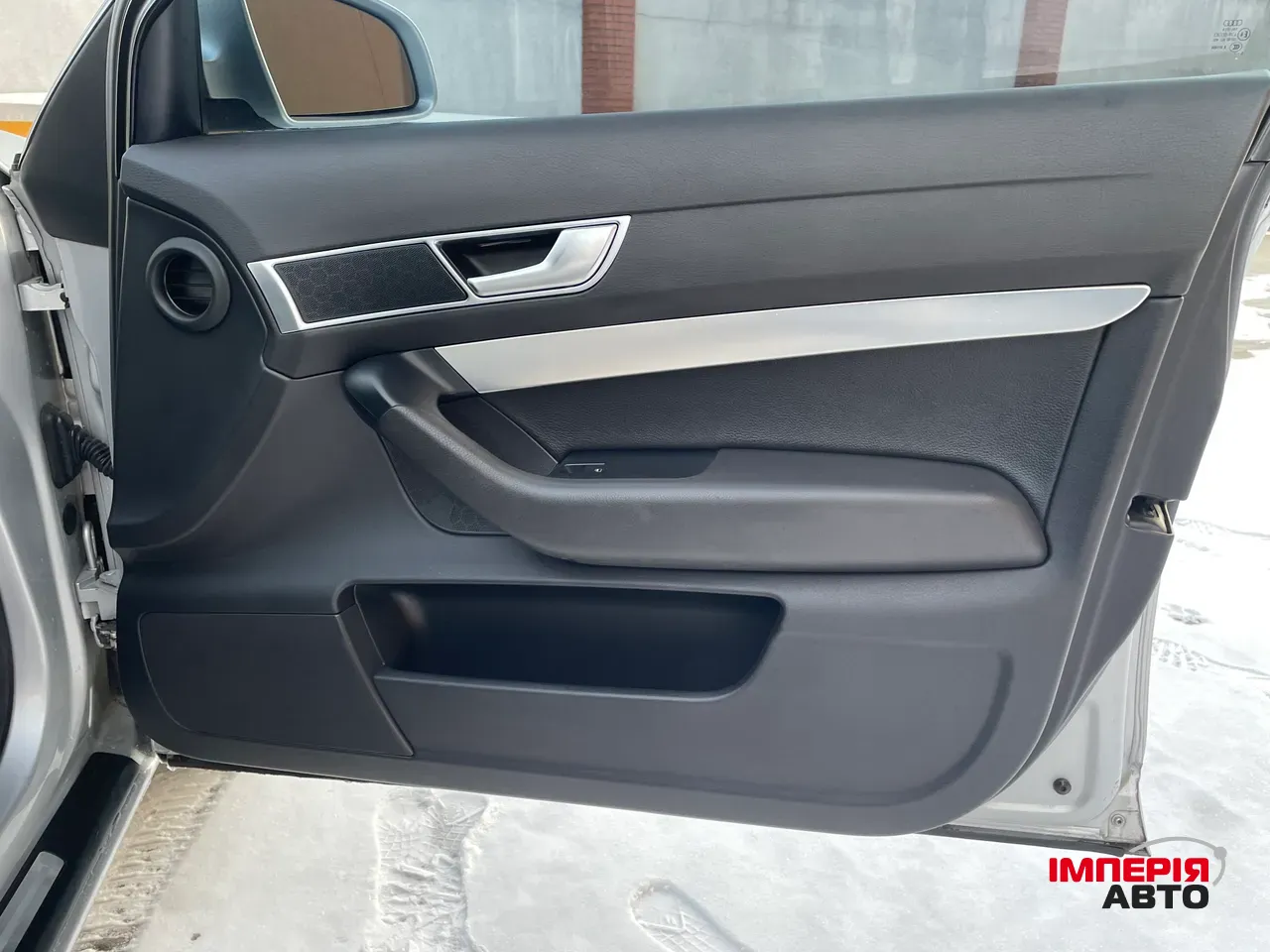 Audi A6 - фото 25