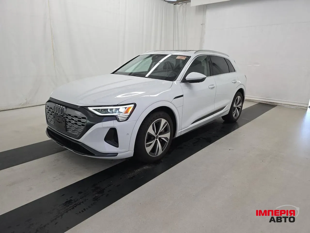 Audi Q8 e-tron - фото 2