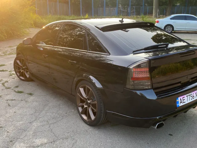 Opel Vectra OPC - фото 5