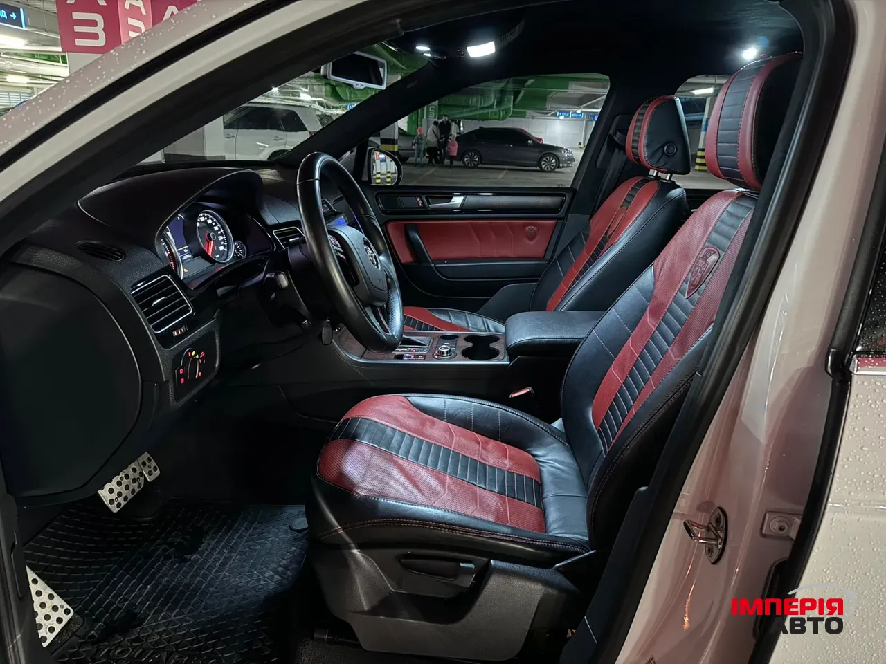 Volkswagen Touareg - фото 5