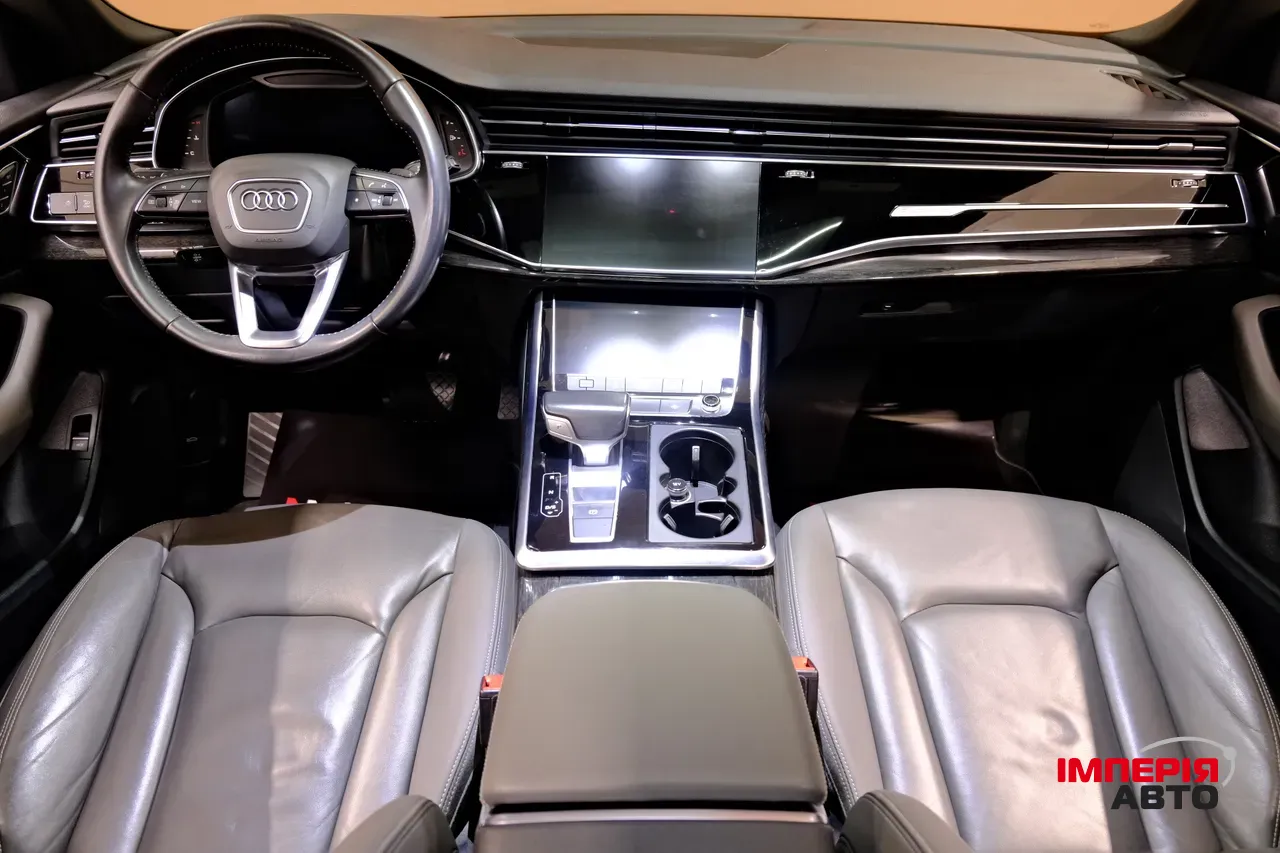 Audi Q8 - фото 7