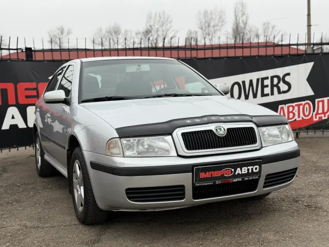 Skoda Octavia - фото 3