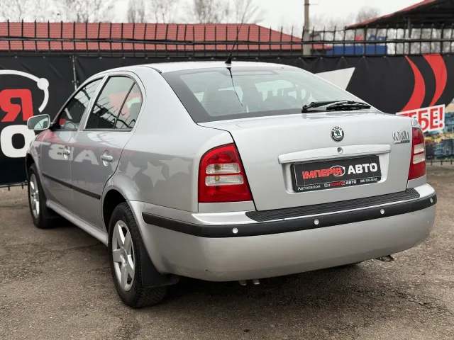 Skoda Octavia - фото 5
