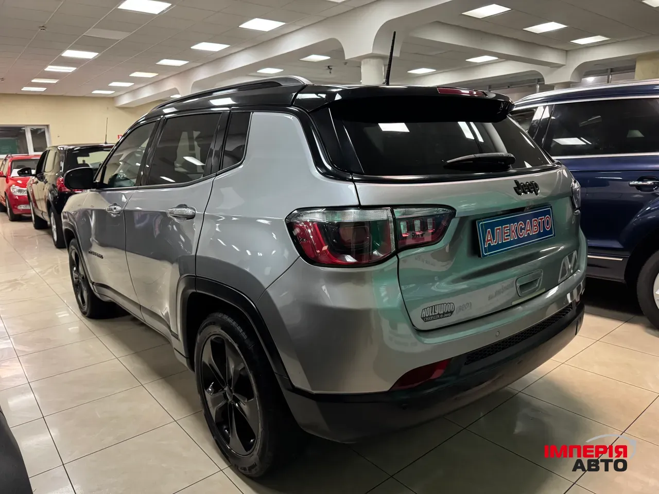 Jeep Compass - фото 3