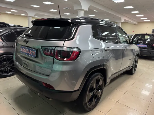 Jeep Compass - фото 5