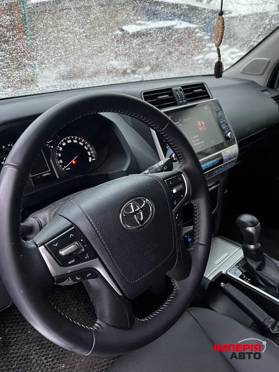 Toyota Land Cruiser Prado - фото 7