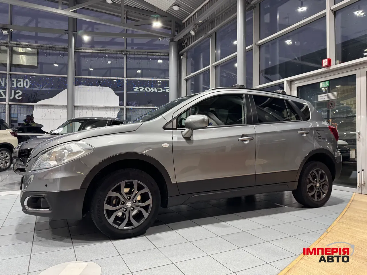 Suzuki SX4 - фото 9