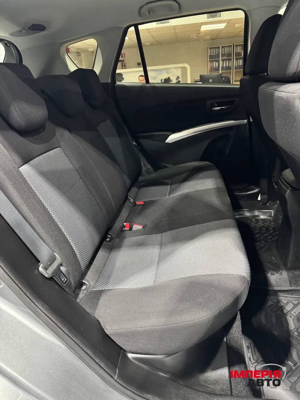 Suzuki SX4 - фото 24