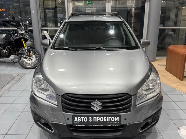 Suzuki SX4 - фото 1