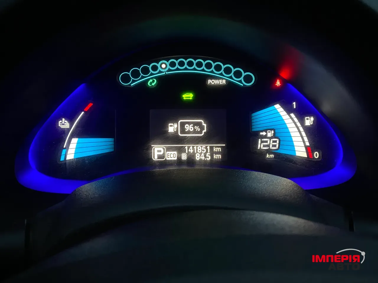 Nissan Leaf - фото 8