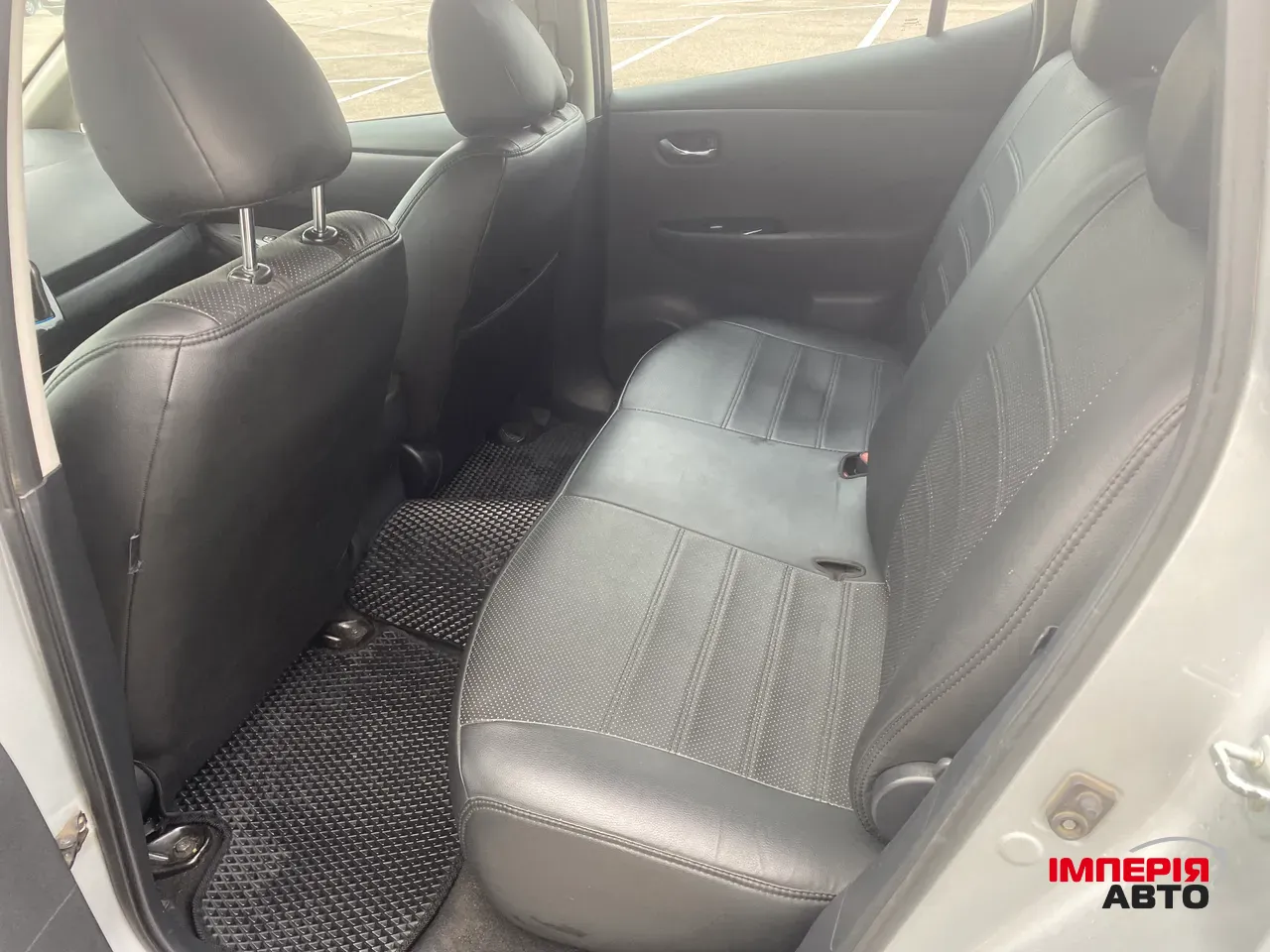 Nissan Leaf - фото 6