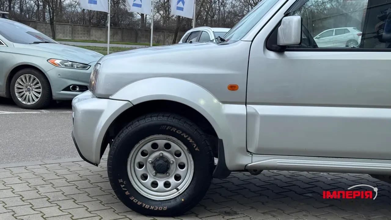 Suzuki Jimny - фото 26