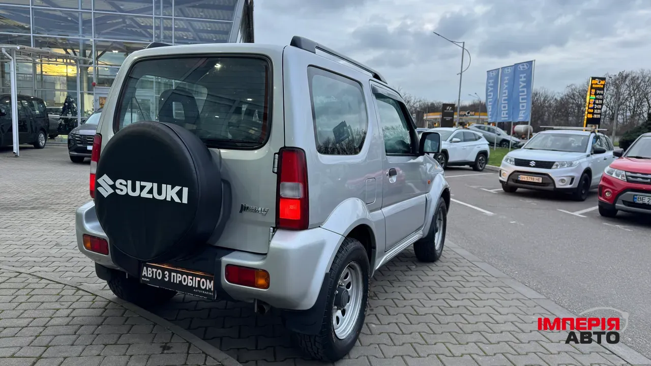 Suzuki Jimny - фото 19