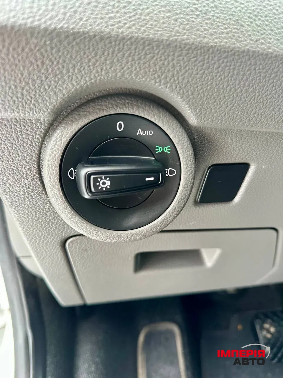 Volkswagen Transporter - фото 30