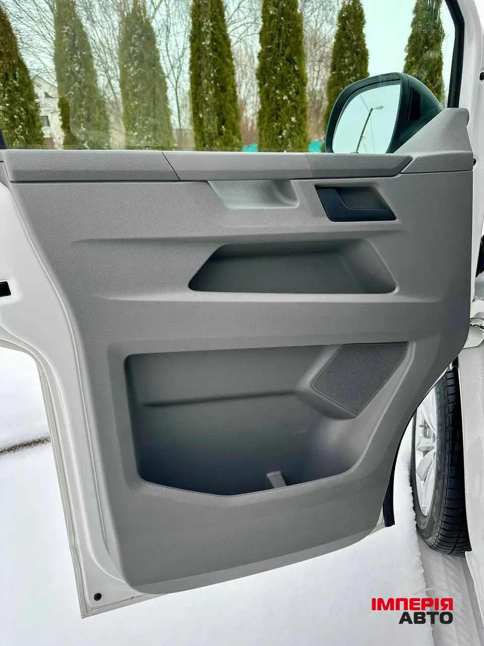 Volkswagen Transporter - фото 15