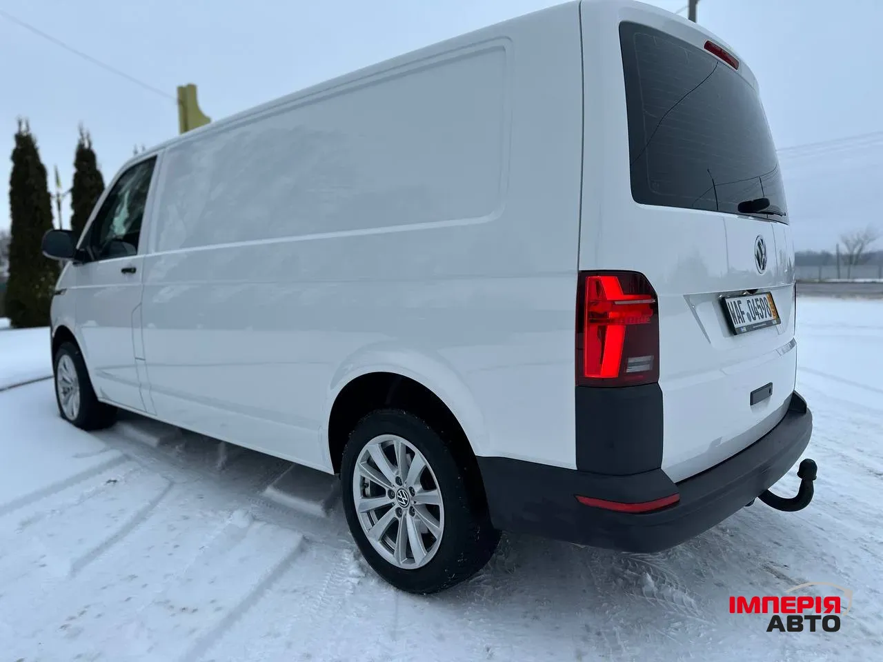 Volkswagen Transporter - фото 6