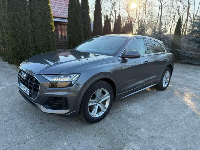 Audi Q8 - фото 5