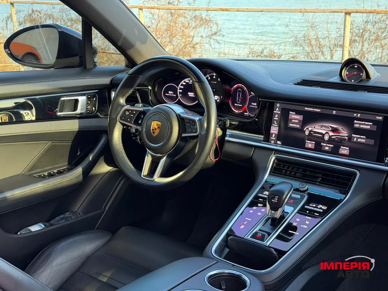 Porsche Panamera - фото 16