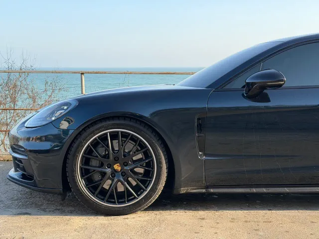 Porsche Panamera - фото 4