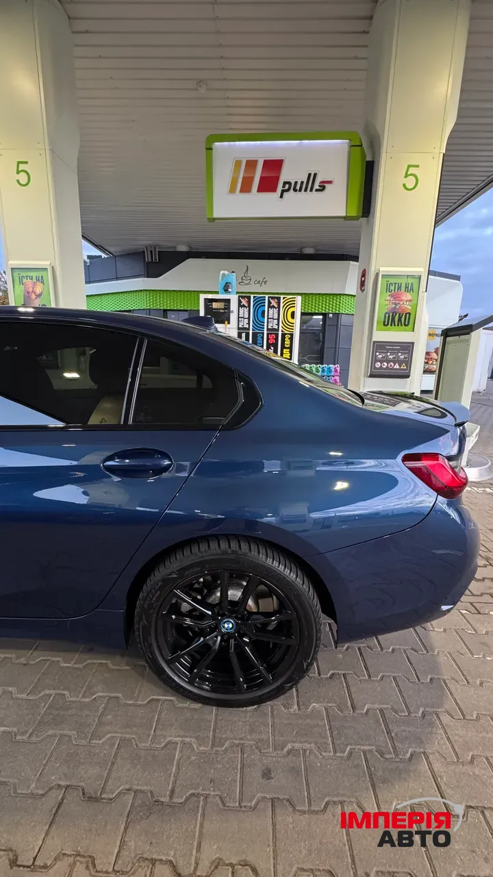 BMW 3 серії - фото 9