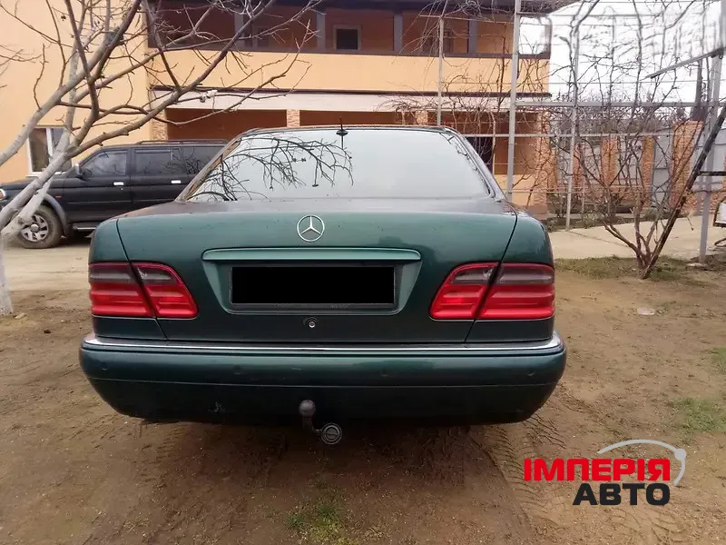 Mercedes-Benz E-Класс - фото 15