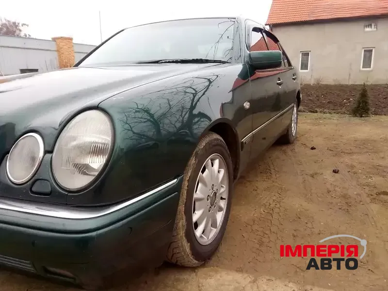 Mercedes-Benz E-Класс - фото 1