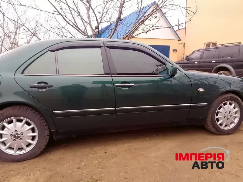 Mercedes-Benz E-Класс - фото 6