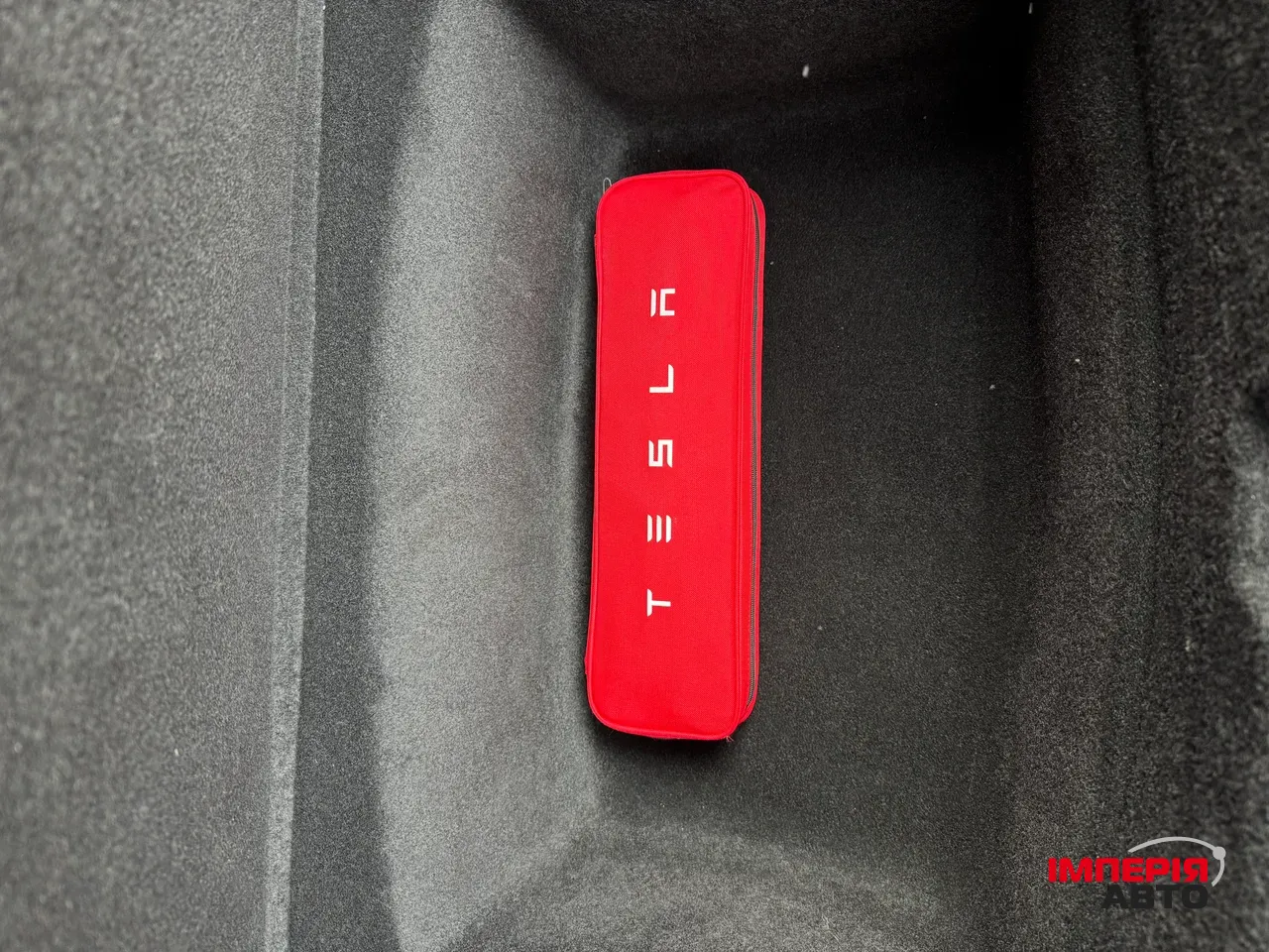 Tesla Model 3 - фото 7