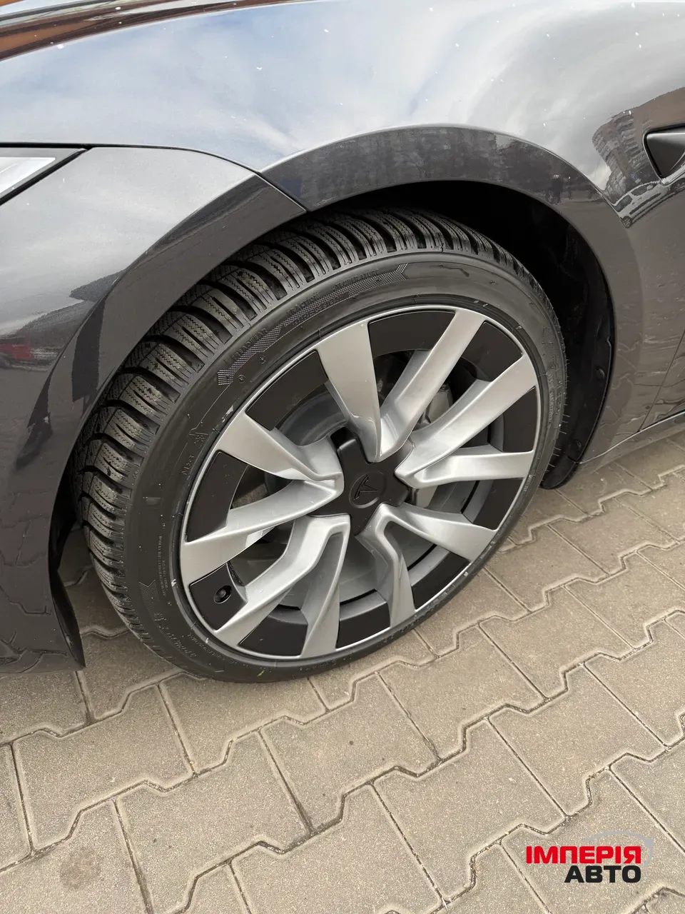 Tesla Model 3 - фото 16