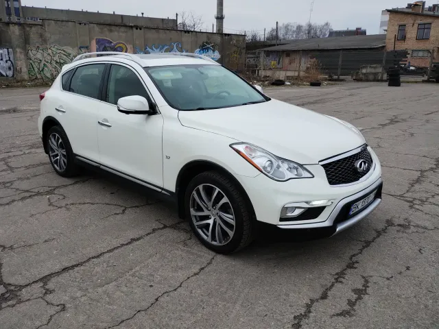 Infiniti QX50 - фото 3