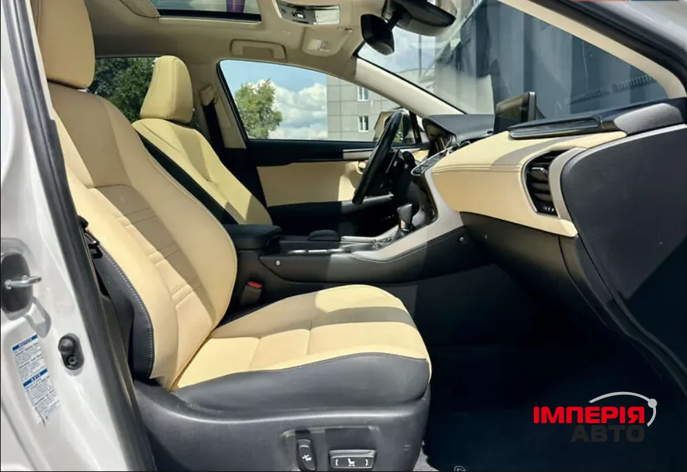 Lexus NX - фото 16