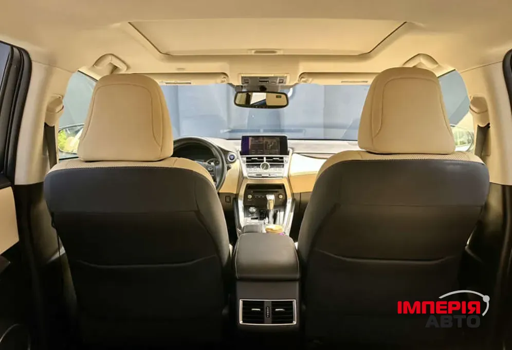 Lexus NX - фото 9