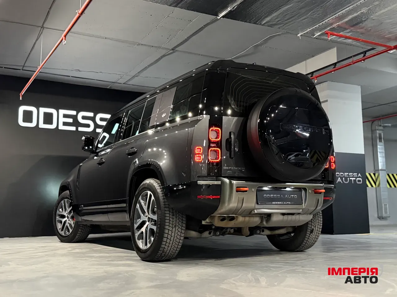 Land Rover Defender - фото 12