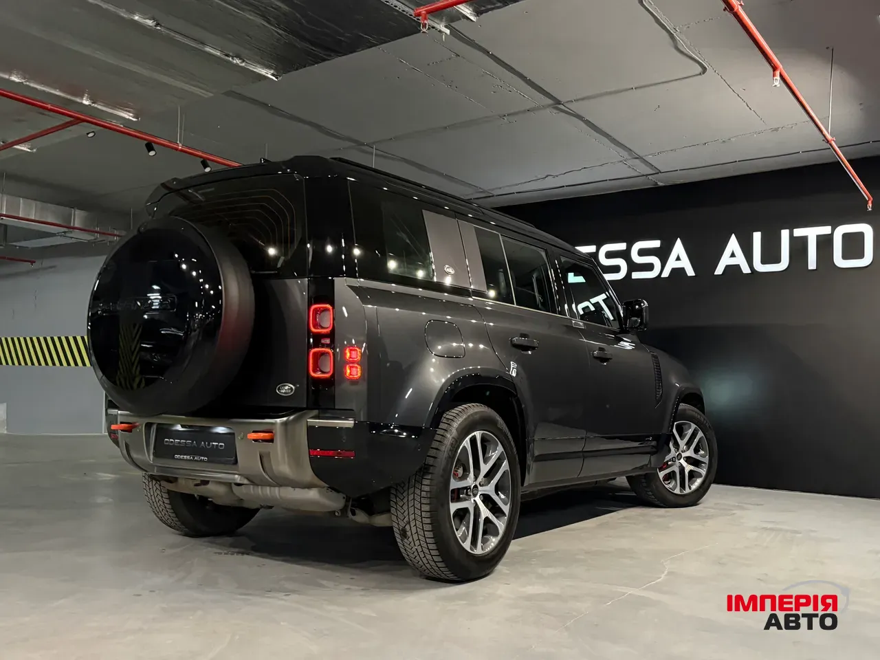 Land Rover Defender - фото 13