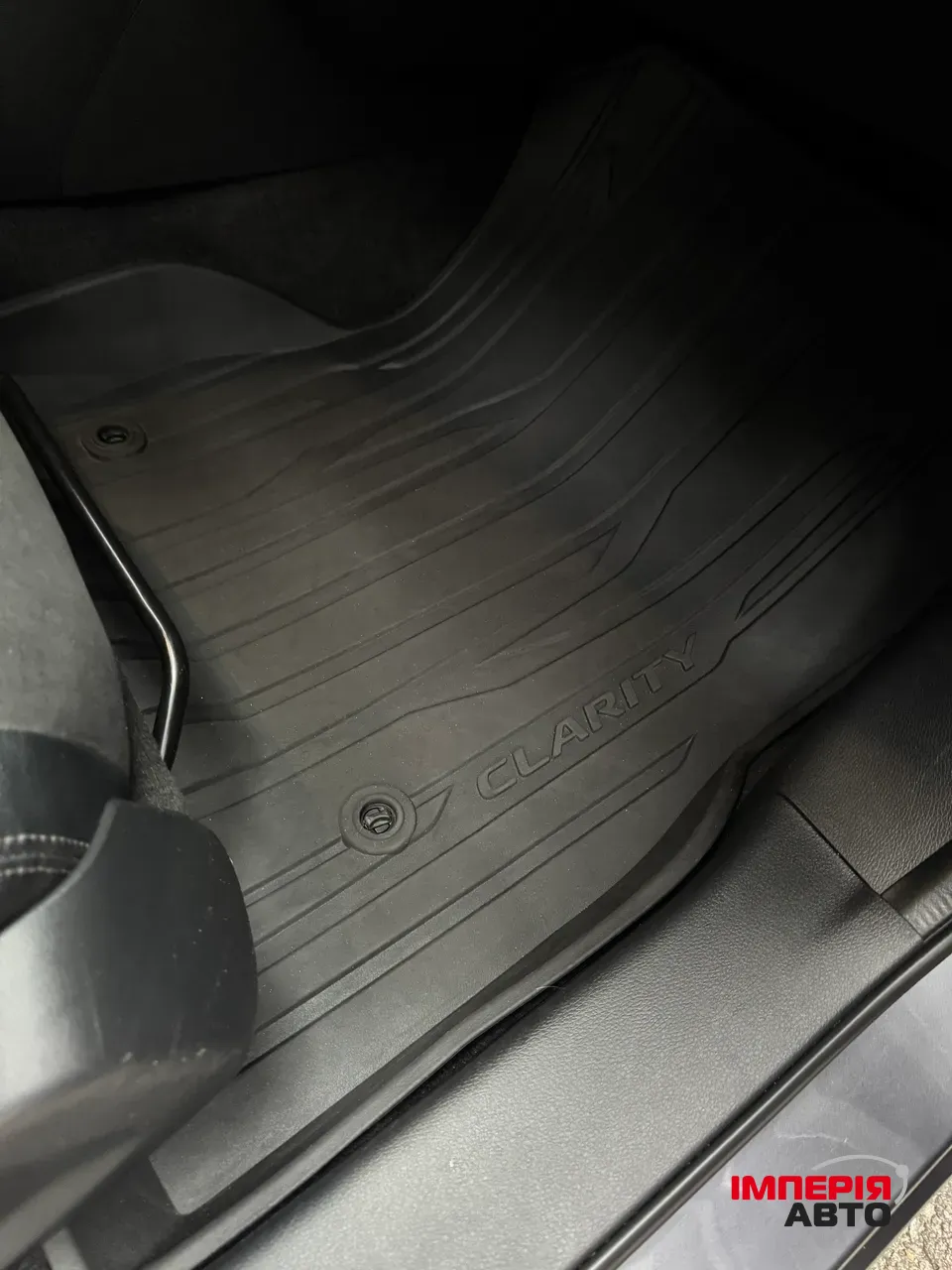 Honda Clarity - фото 23