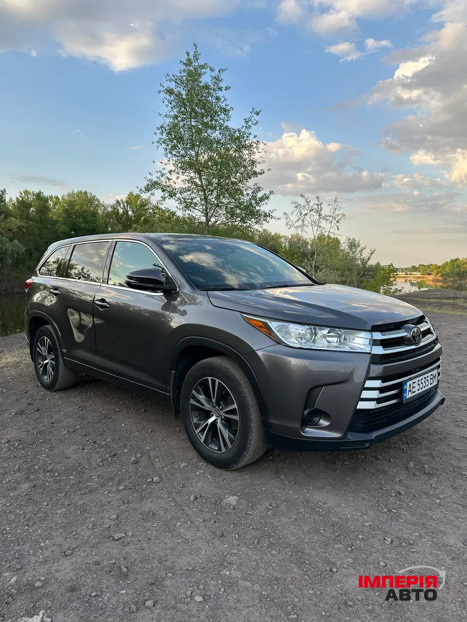 Toyota Highlander - фото 3