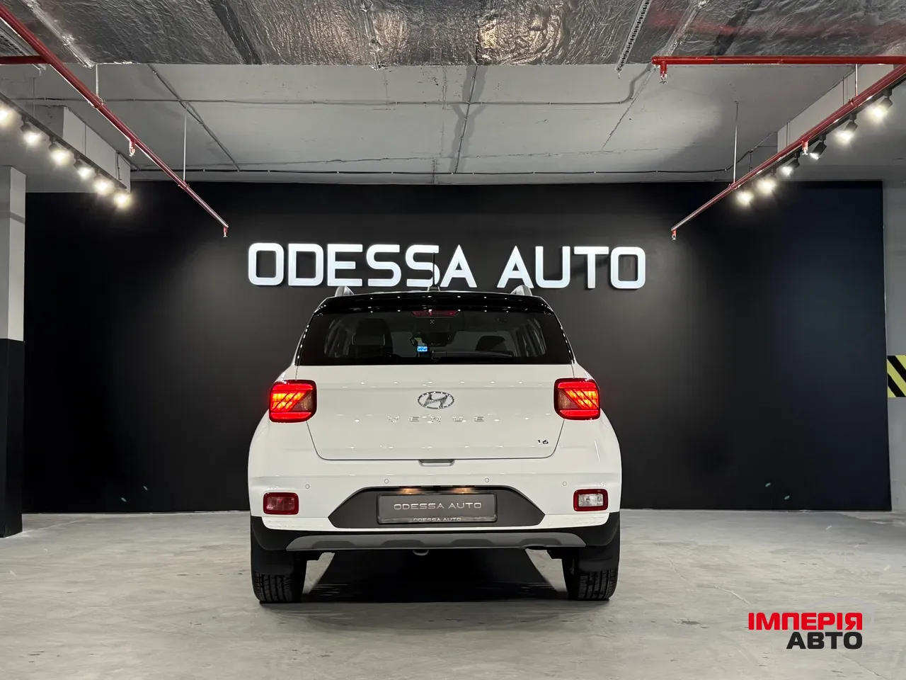 Hyundai Venue - фото 10