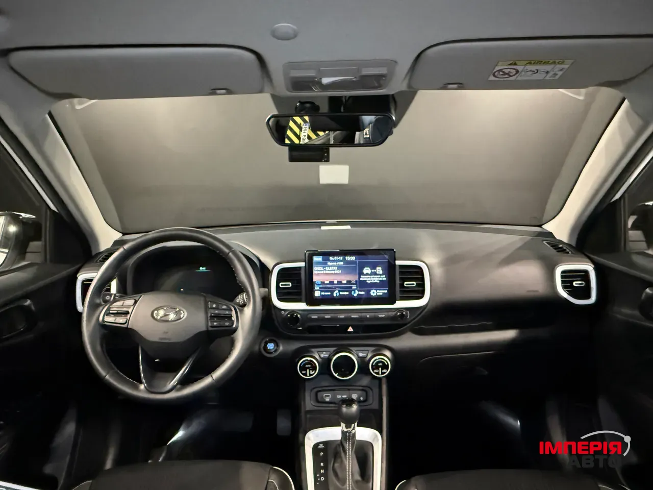 Hyundai Venue - фото 20