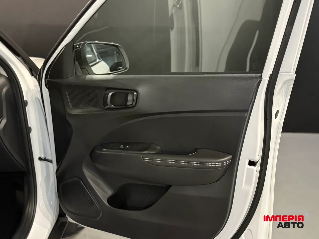 Hyundai Venue - фото 21