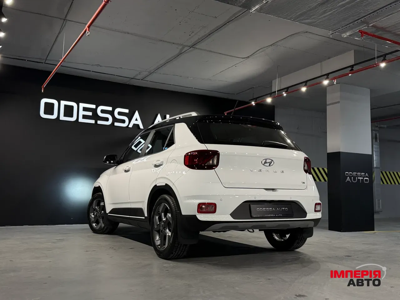 Hyundai Venue - фото 12