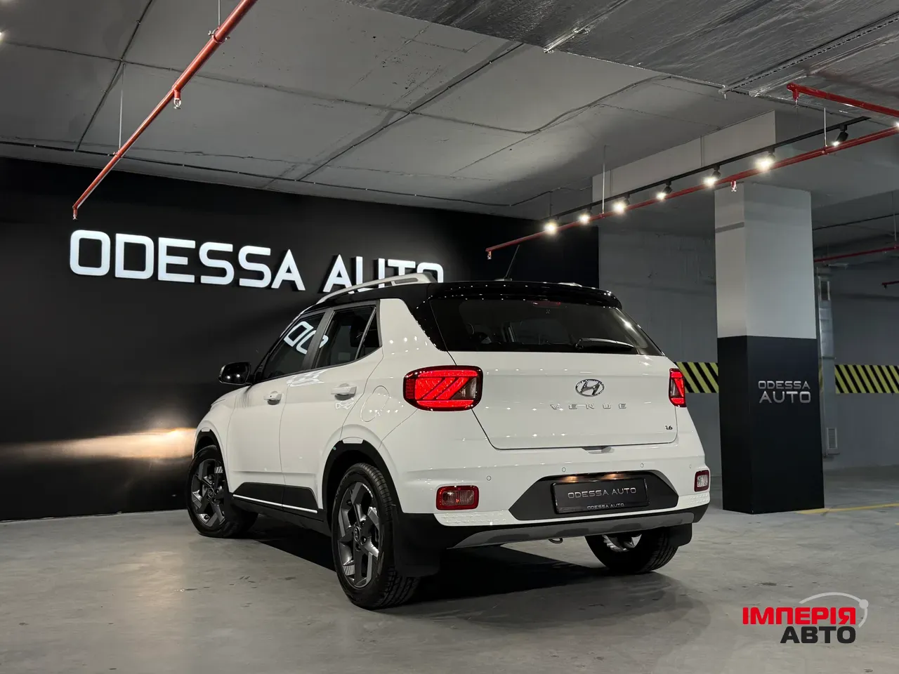 Hyundai Venue - фото 11
